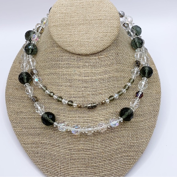 Vintage Faceted clear aurora Borealis and smoky gray glass bead necklace - Picture 3 of 7